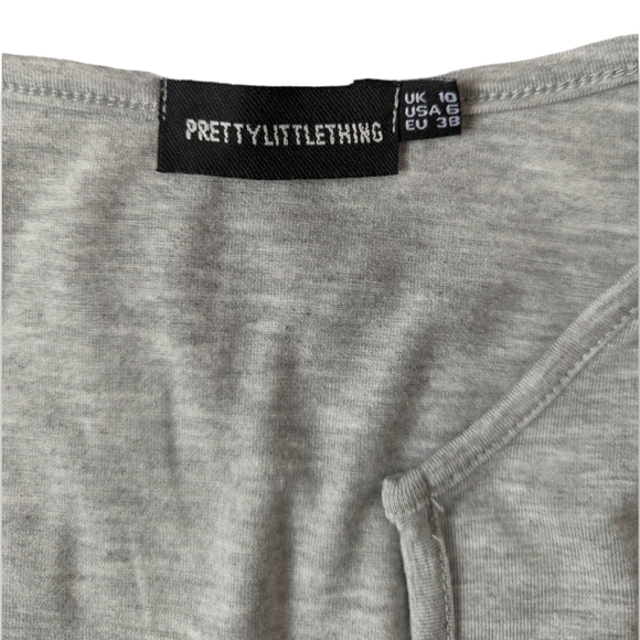 Pretty little thing jersey crop top, gray, deep V neck, tie detail size 6 - Picture 4 of 5